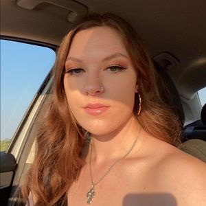 Meet your Posher, Kaylea